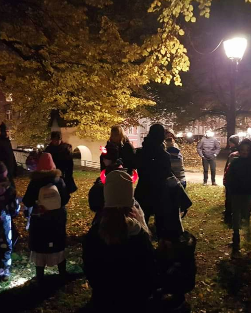 Muumiate tegemine Kummitustuur lastele